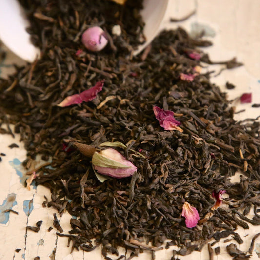 Černý čaj Pu Erh růže a okvětní lístky - 50g